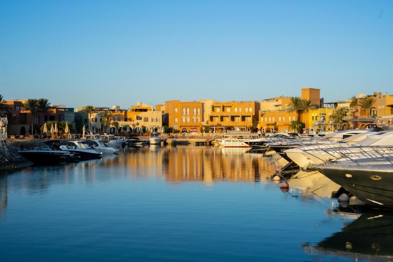 Captain'S Inn Hotel Хургада Екстериор снимка